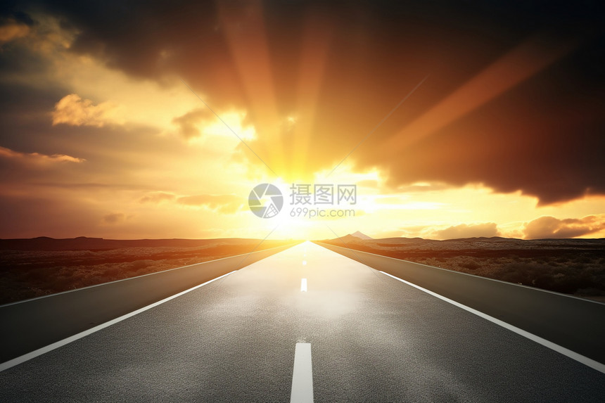 夕阳下的高速公路图片