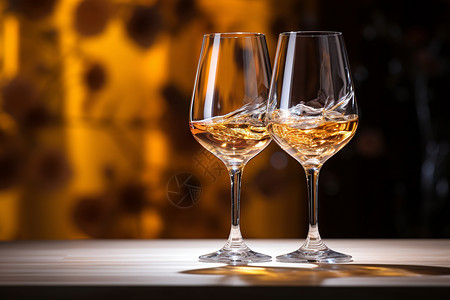 两杯香槟酒白葡萄酒图片素材