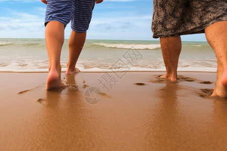 夏天海滩上的脚印图片