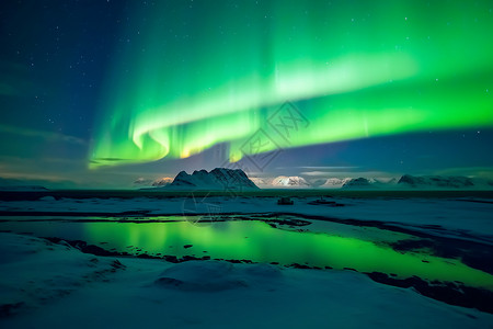 美丽的极光北极光绿光焕发高清图片