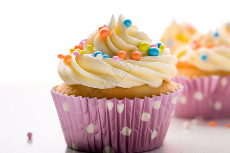 彩虹奶油蛋糕背景图片