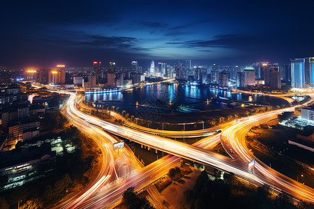 夜晚城市交通车流图片