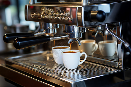 咖啡机萃取的浓缩咖啡图片