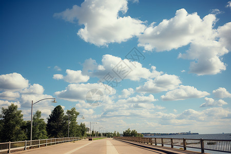 空中自行车道夏季天空中美丽的白云景观背景