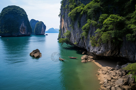 悬崖下的海峡图片