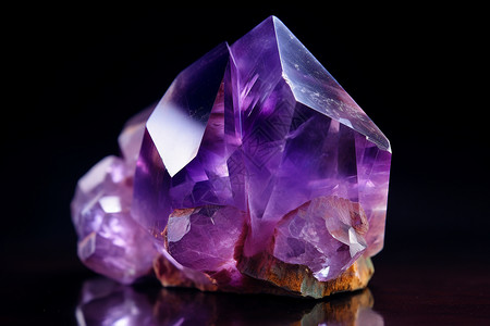 漂亮的紫水晶背景图片