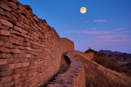 石月亮壮观的明代石景观背景