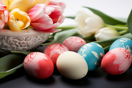 复活节彩蛋绘画彩蛋与鲜花设计图片