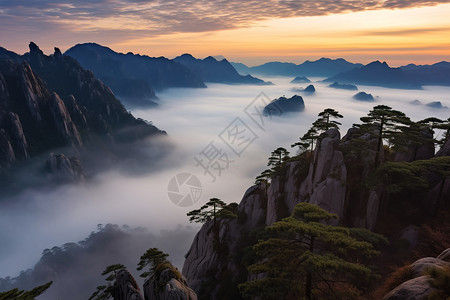 山峰云海景色图片