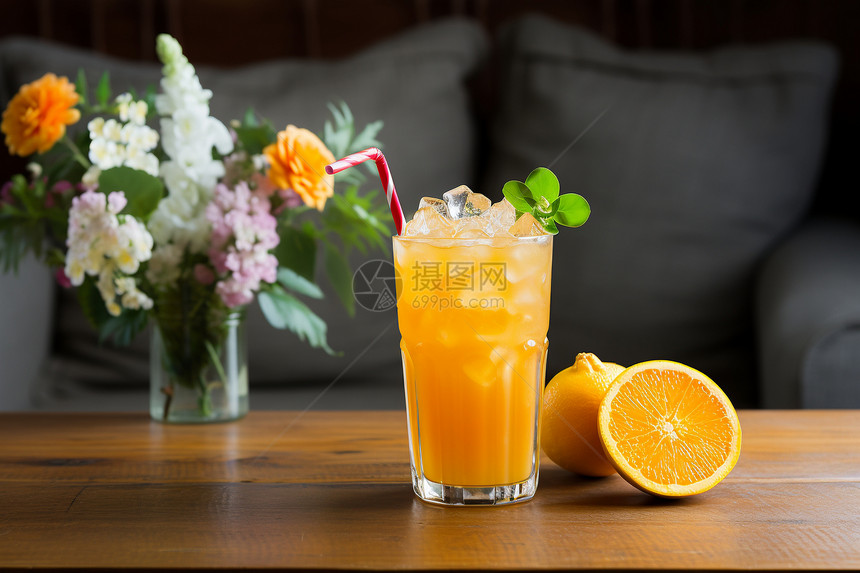 新鲜鲜榨的橙汁图片