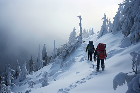 雪山冒险图片