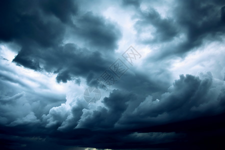 飓风来临的云层图片