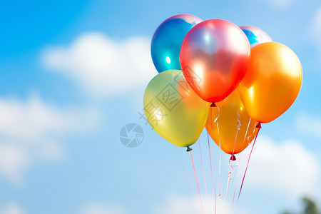 彩色气球飘荡图片