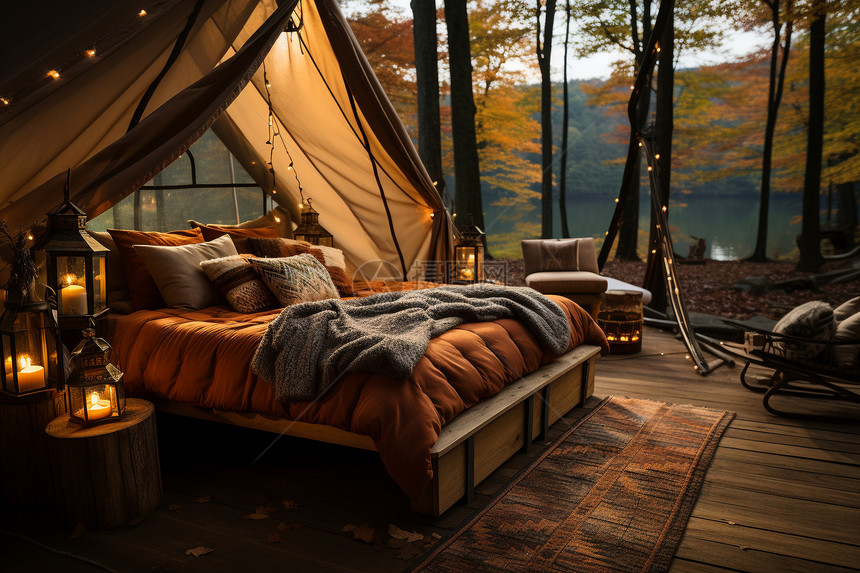 静谧的森林帐篷图片