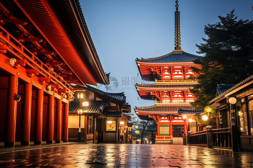 东京夜晚的浅草寺图片