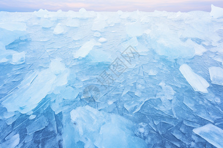 湖面的冰块图片