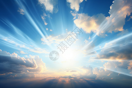 阳光射线照耀着云层的阳光设计图片
