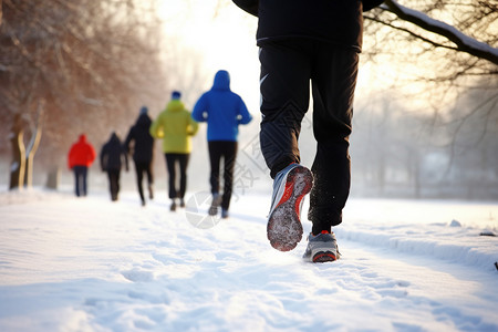 冬天公园跑步的人图片