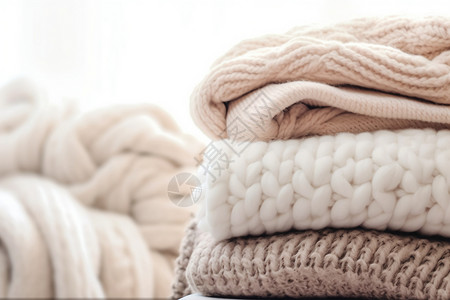 一堆手工编织的棉毛衣图片