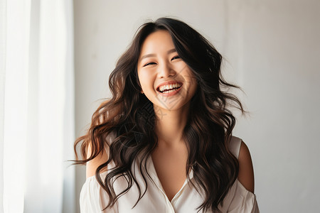 灿烂笑容的亚洲美女背景图片