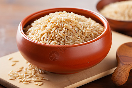 粒粒飘香的谷物糙米图片