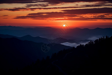 宁静多彩的山脉背景图片