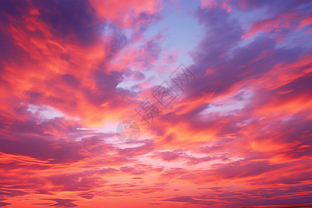 天空中的夕阳云彩背景图片