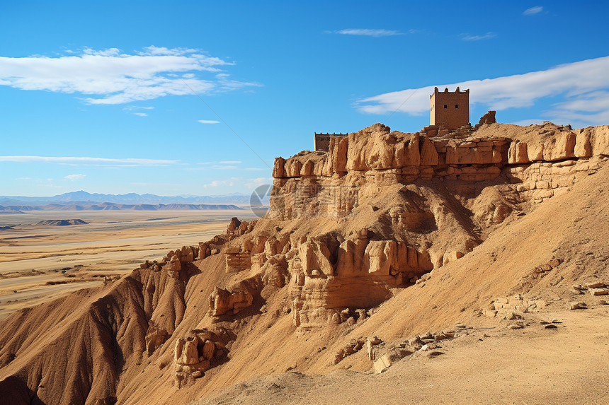 沙漠里风蚀的古堡图片