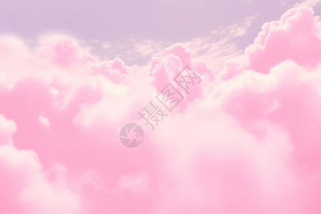 空中浪漫的粉色云层图片