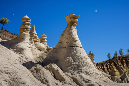沙漠景观中一组岩石高清图片
