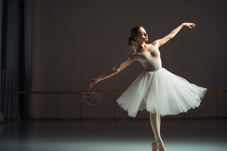 芭蕾舞女演员舞者高清图片素材