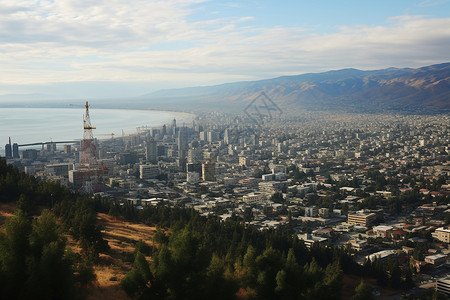 城市建筑和山脉风景图片