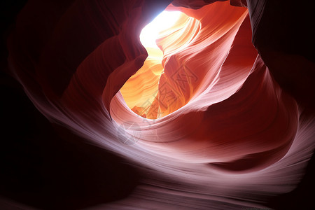 神秘的砂岩洞穴图片