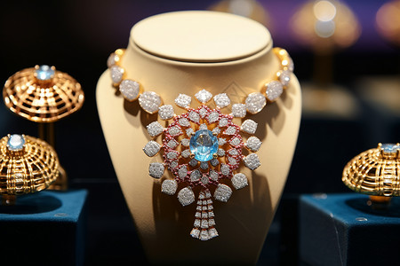 珠宝展示柜模型上的钻石项链背景