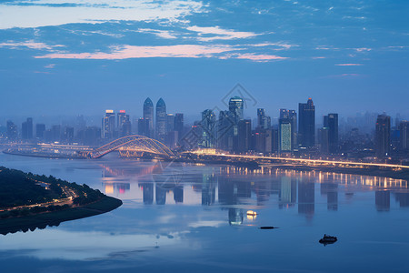 夜晚的水中倒影街景图片