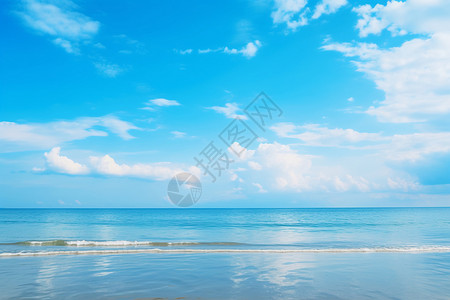 蔚蓝海海面上晴朗的天空背景