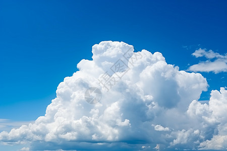 天空中美丽的积云背景图片
