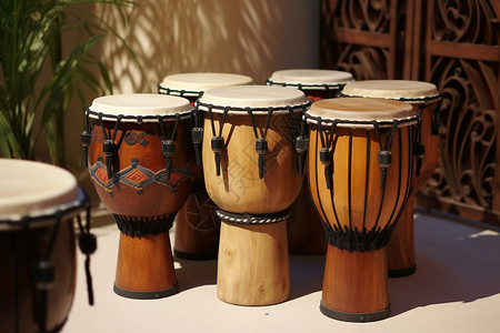非洲鼓表演木制的鼓背景