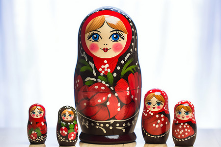 传统俄罗斯玩具的套娃背景图片