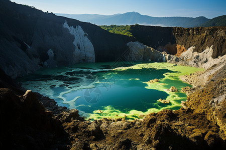 火山口和湖泊背景图片