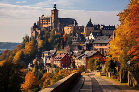 秋天的城堡小镇背景图片