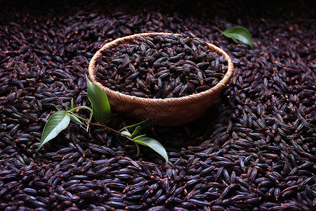 紫米中间的木碗背景图片