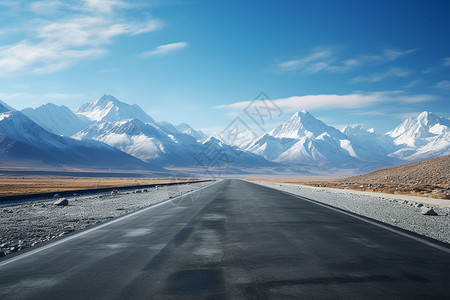 乡村交通空旷的公路和山脉背景