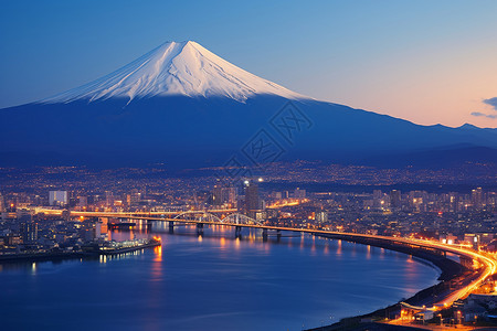 白色灯光美丽的富士山背景