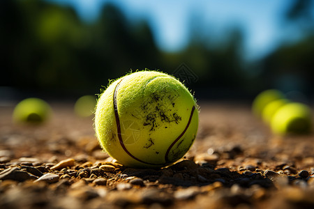 地面上水滴地面上的网球背景