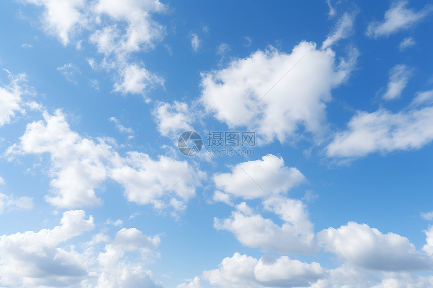 蓝天和白云映衬图片