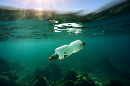 塑料海底海底浮动的塑料瓶背景