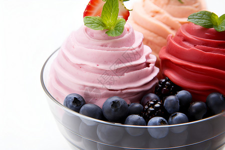 奶香四溢的水果冰淇淋背景图片