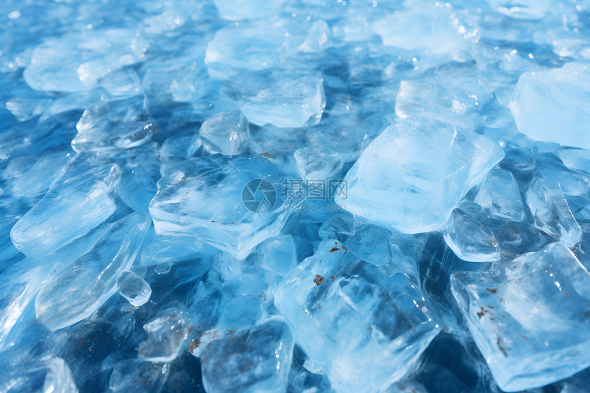 蓝色结冰的冰晶图片