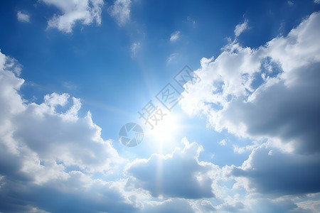 云层里的阳光背景图片